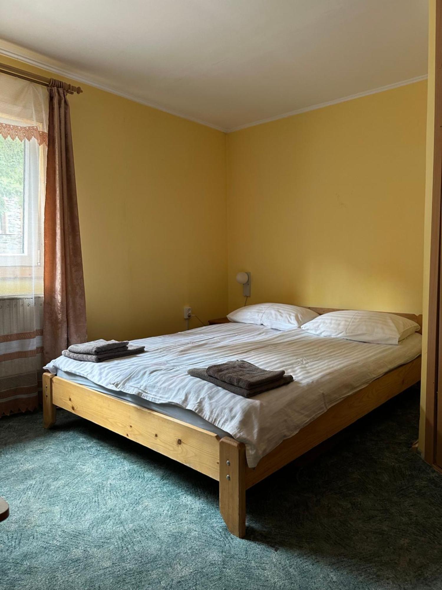 Plai Hotel Dragobrat Luaran gambar